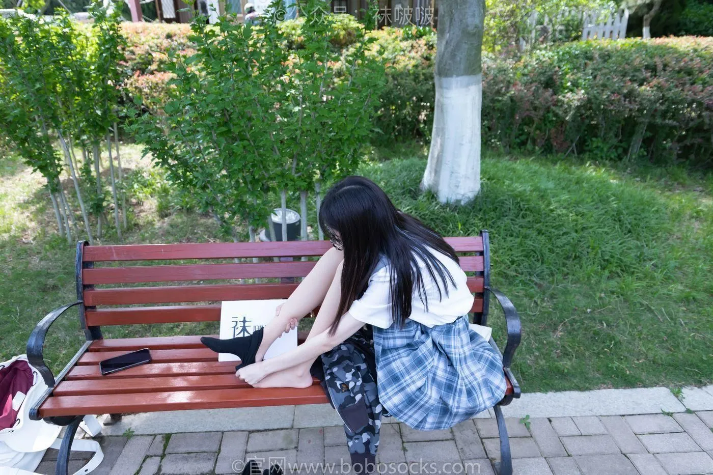 [BoBoSocks袜啵啵]NO.007 稚予-JK制服、皮鞋、黑色中筒棉袜、肉丝 [143P]插图1